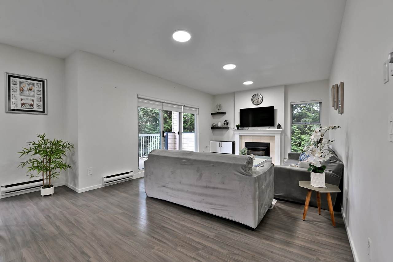 13918 72 Avenue - Photo 1