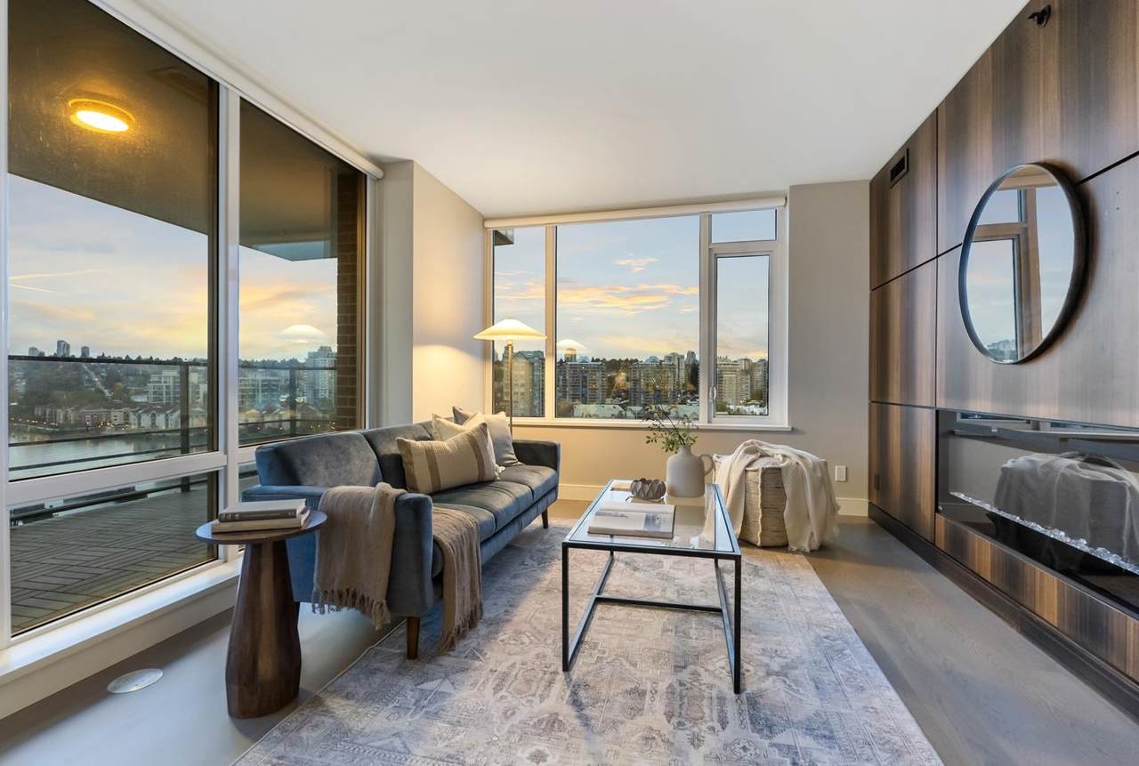 210 Salter Street - Photo 1