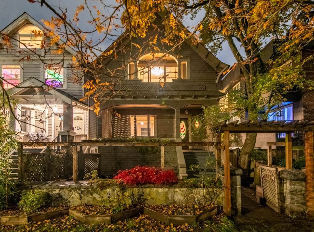 2243 5th Avenue - Photo 1