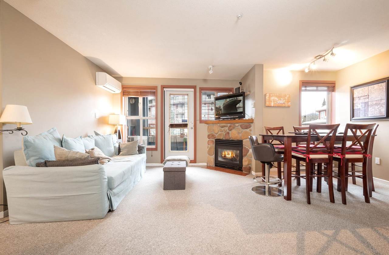 4314 Main Street - Photo 1