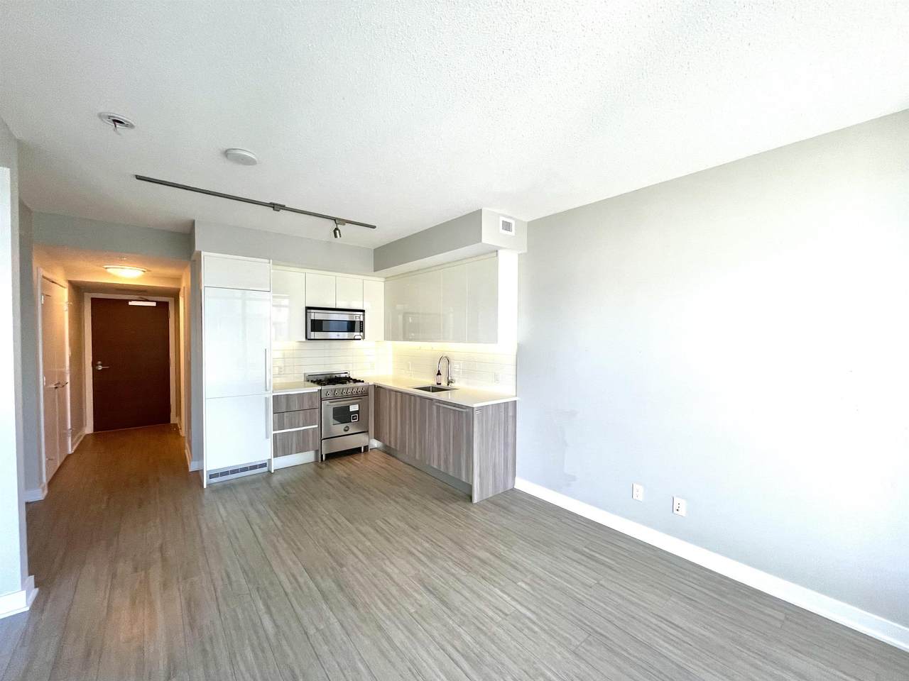 4900 Lennox Lane - Photo 1