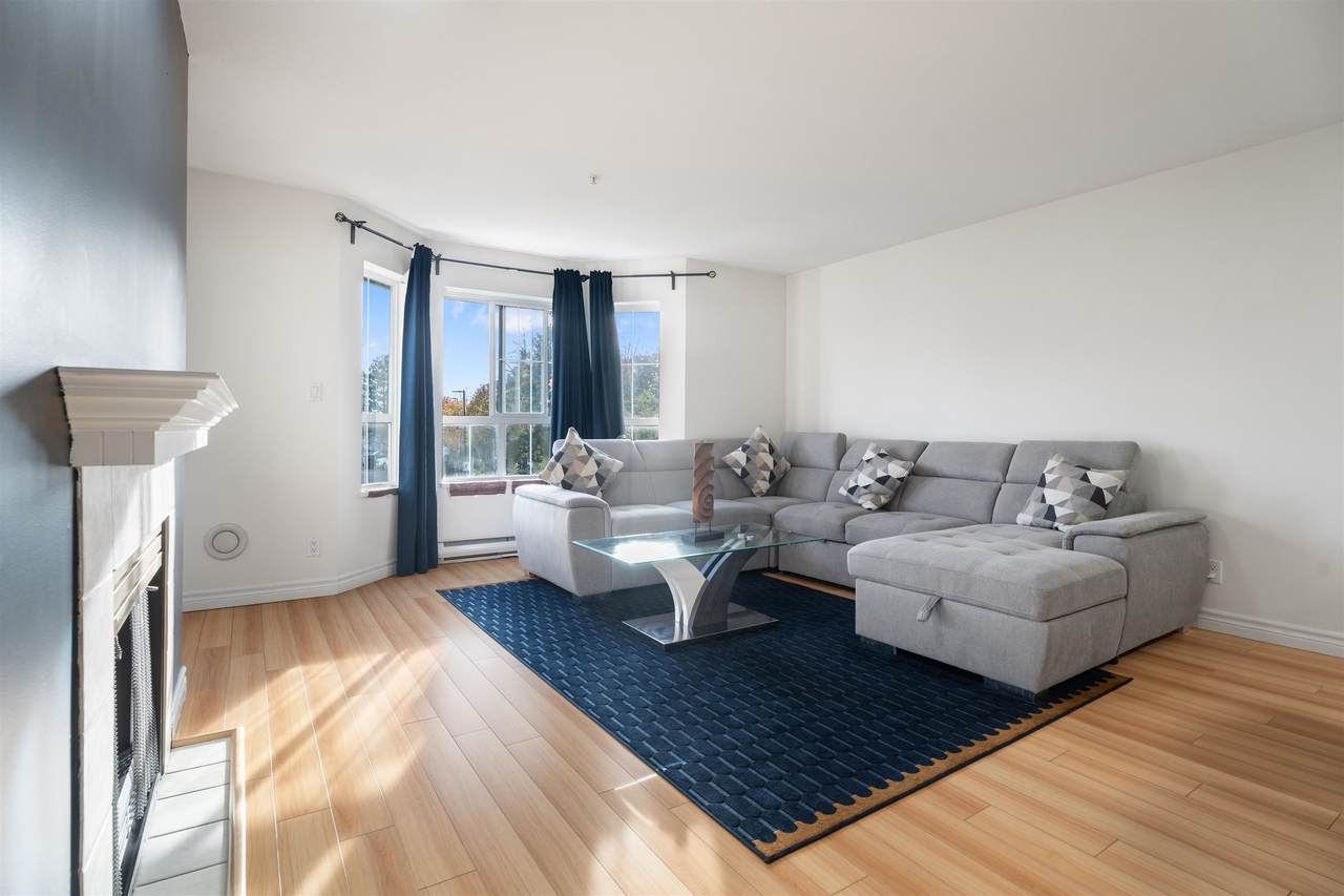 15268 105 Avenue - Photo 1