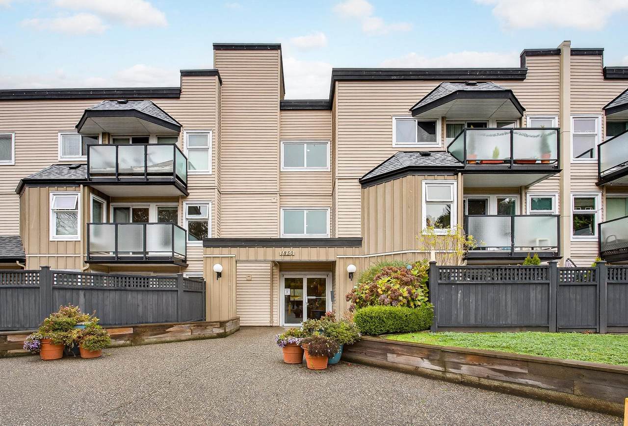 1850 Southmere Crescent - Photo 1