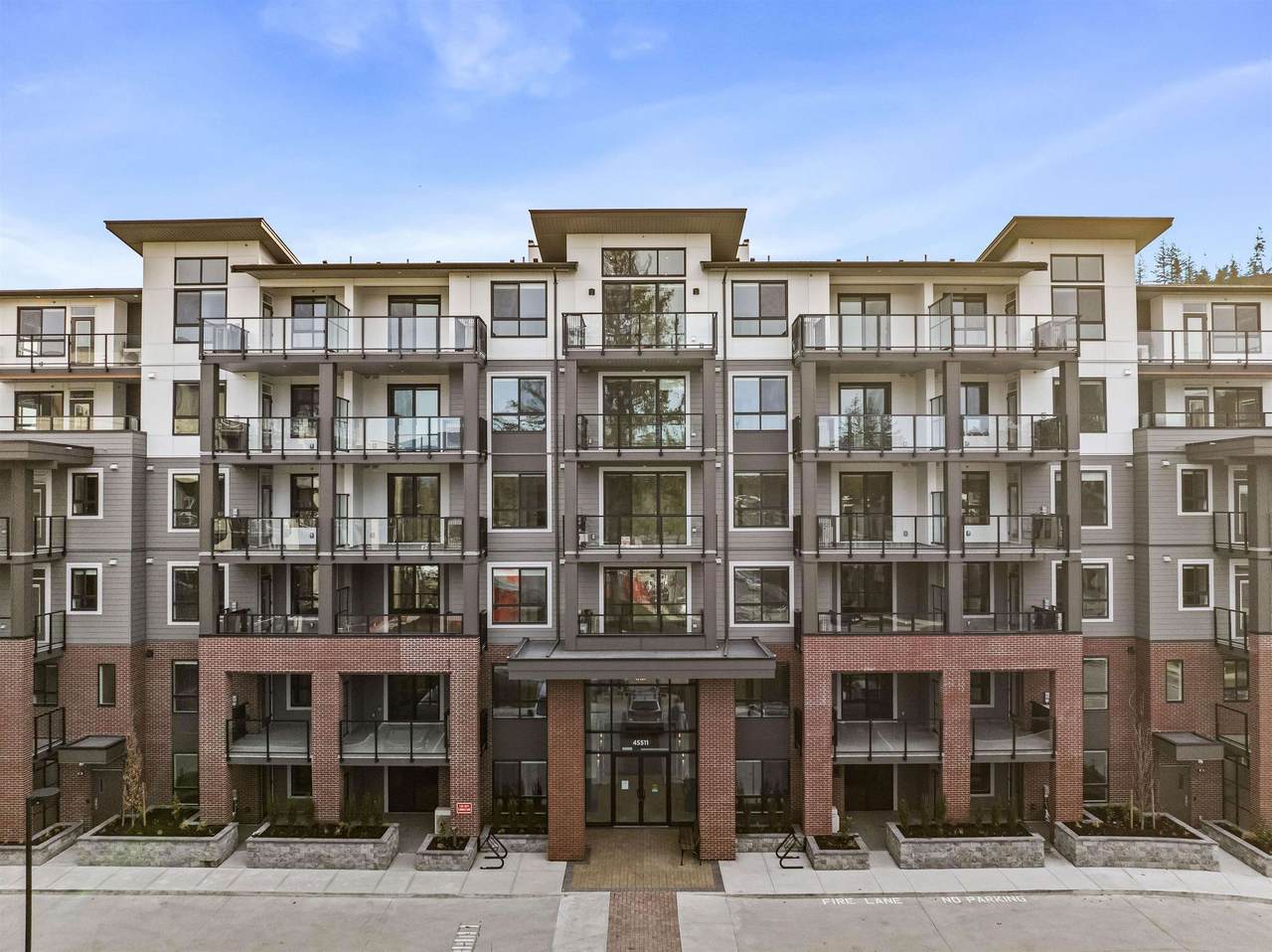 45505 Campus Drive - Photo 1
