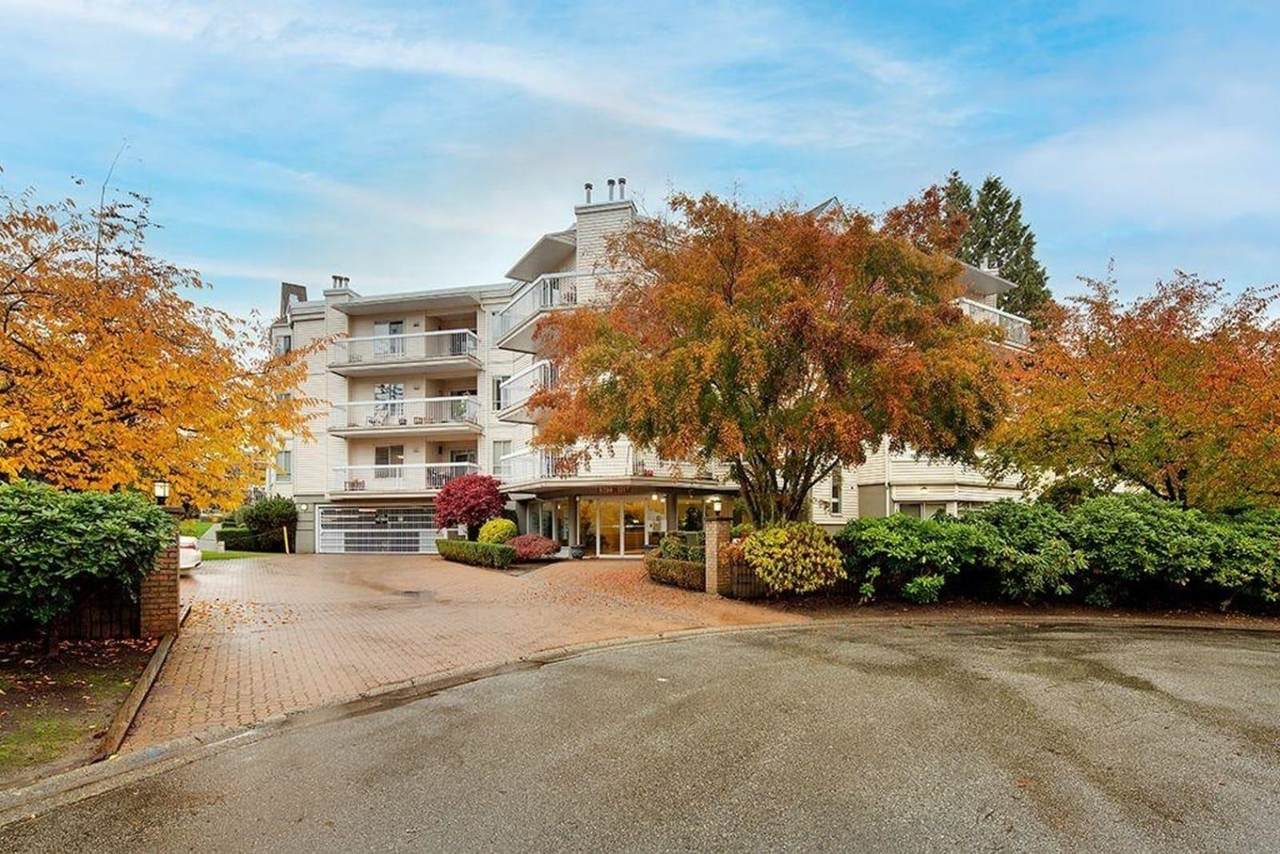 9299 121 Street - Photo 1