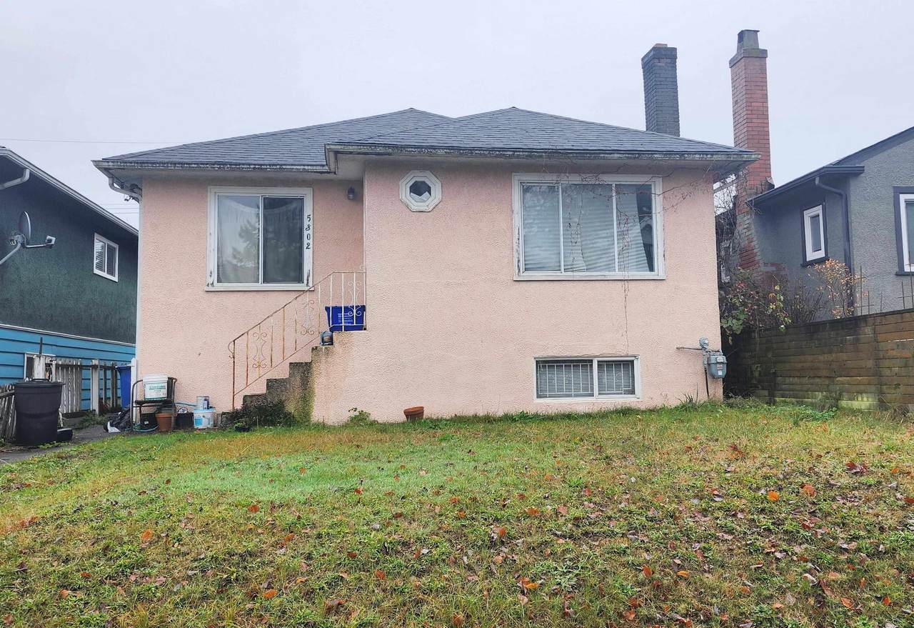 5302 Inverness Street - Photo 1