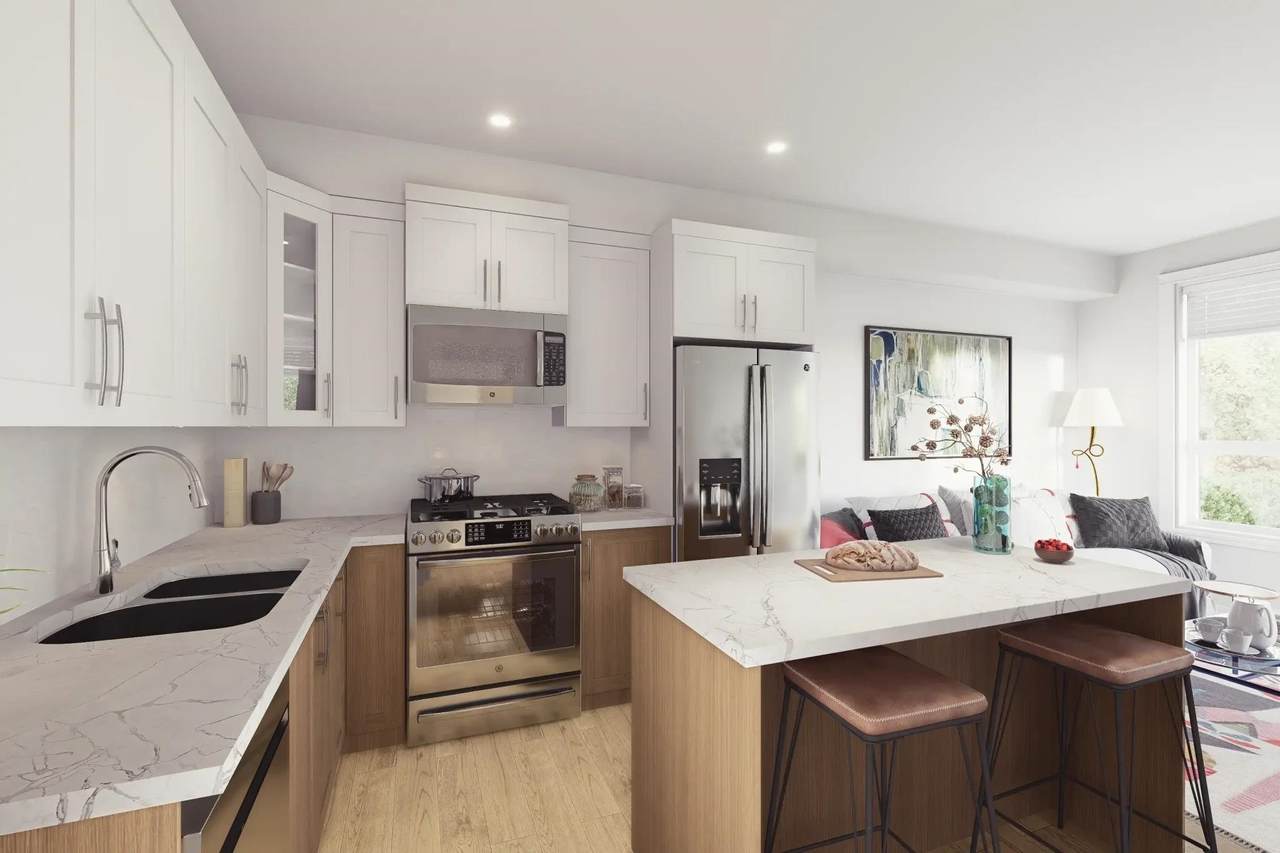 13757 108 Avenue - Photo 1