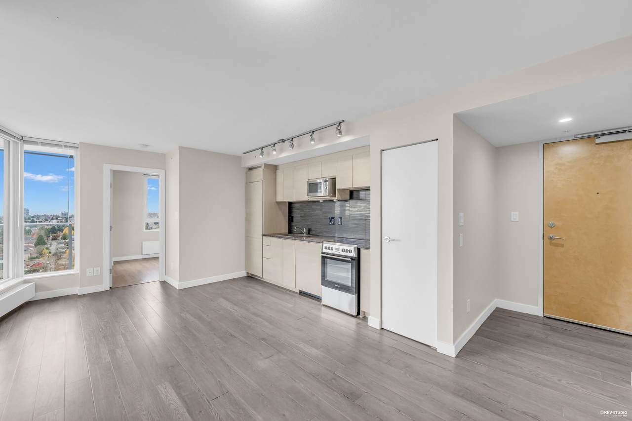 488 Marine Drive - Photo 1