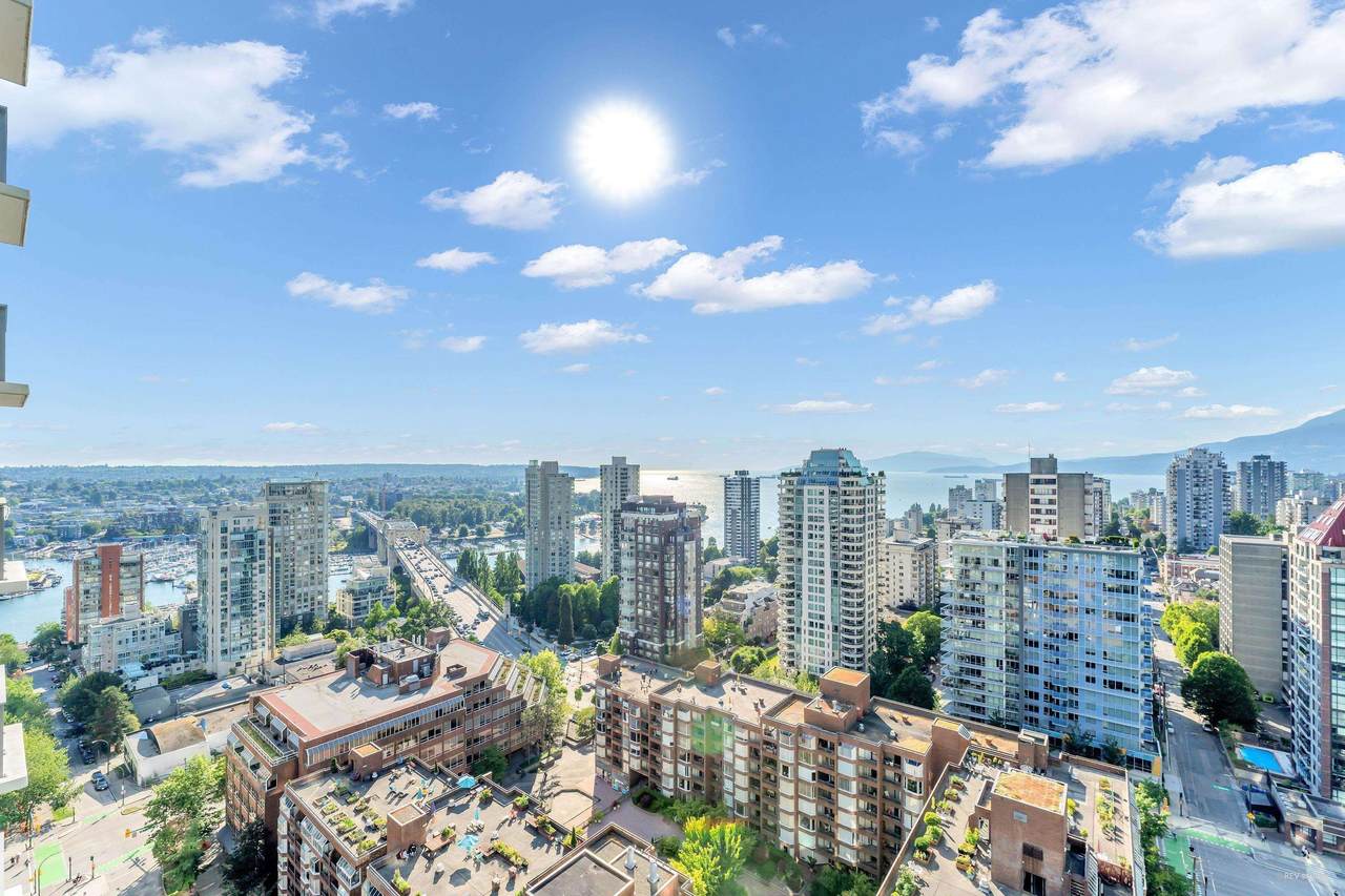 1308 Hornby Street - Photo 1
