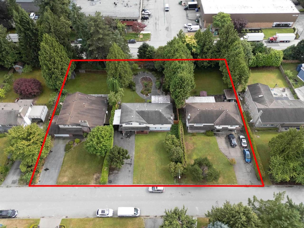 3863 Winlake Crescent - Photo 1