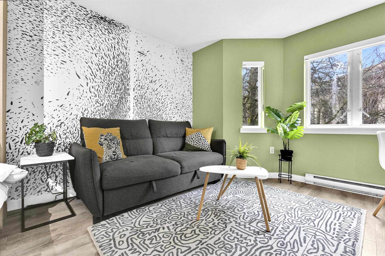 370 Carrall Street - Photo 1