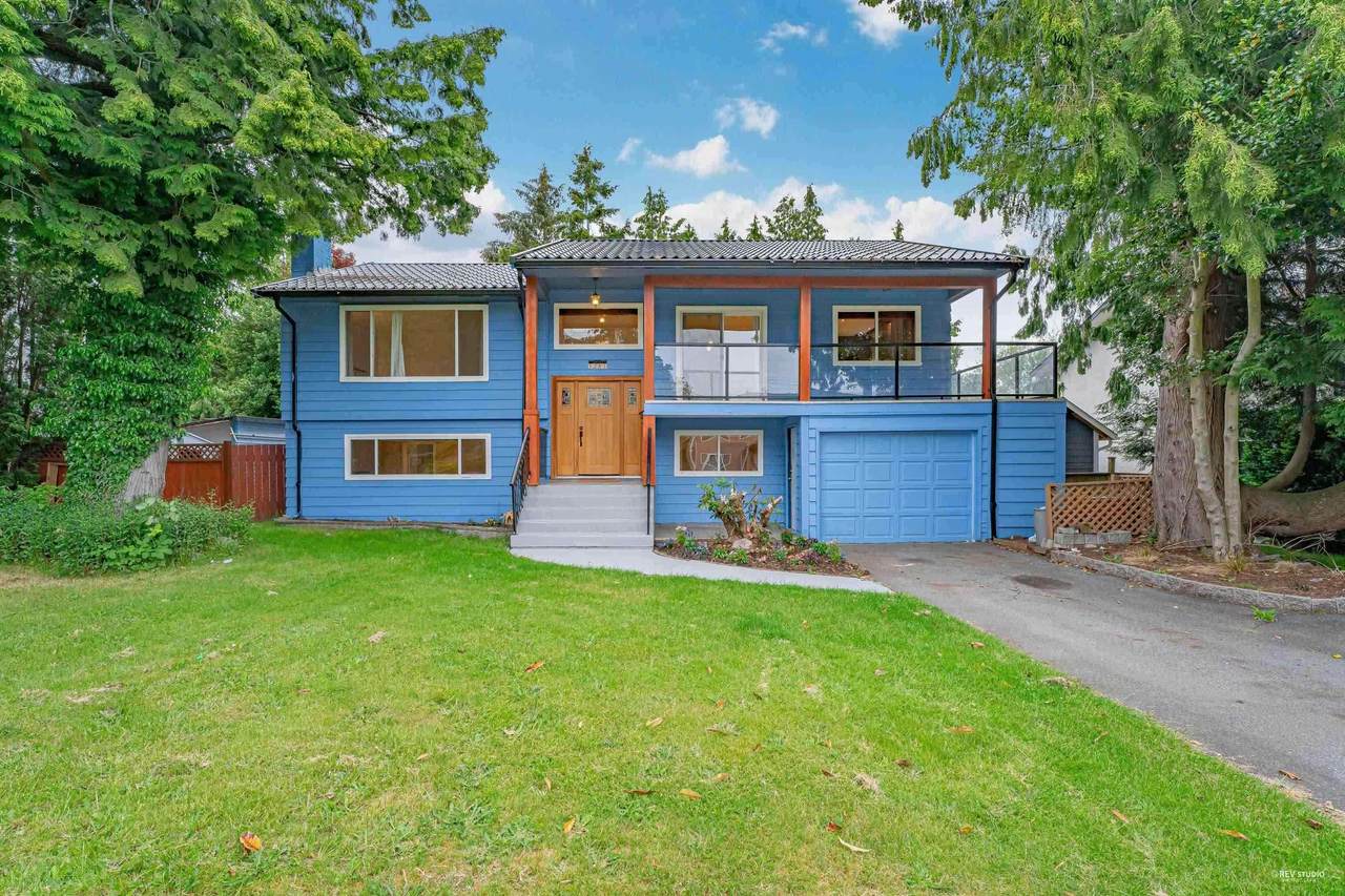 5261 9A Avenue - Photo 1