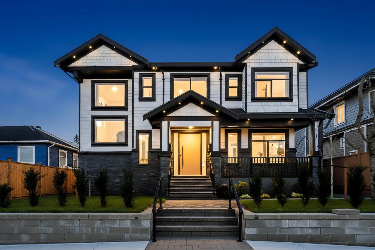 218 Osborne Avenue - Photo 1