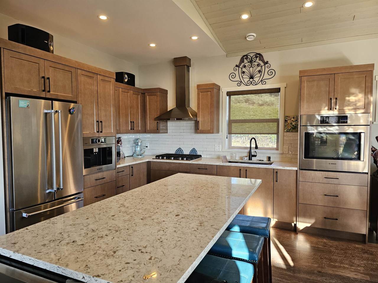 659 Gibsons Way - Photo 1