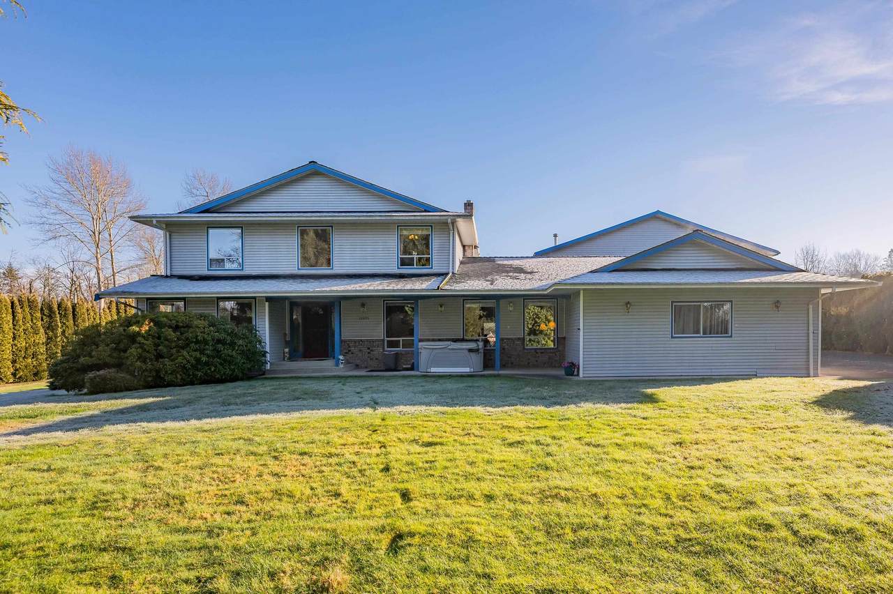 18825 76 Avenue - Photo 1