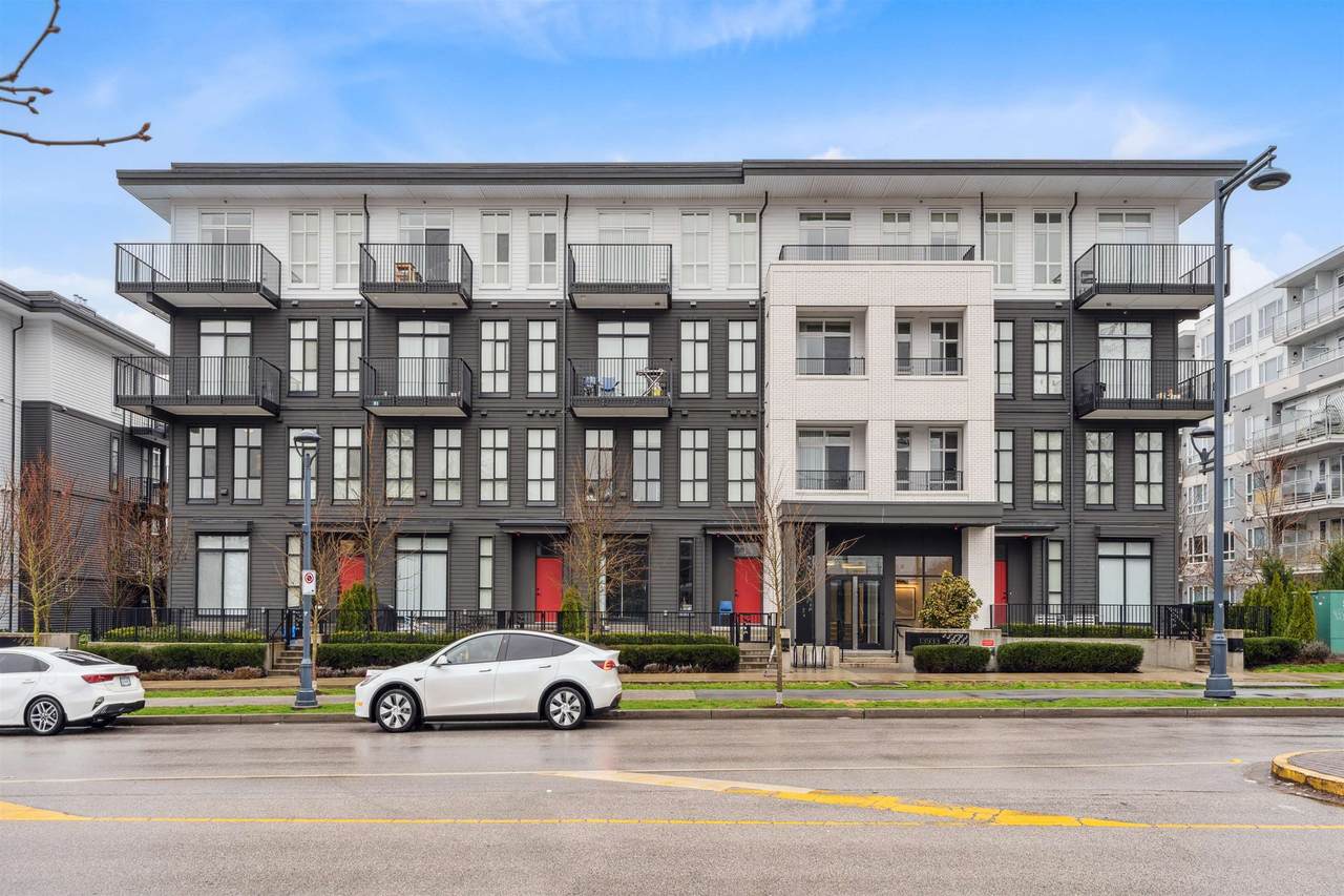 13933 105 Boulevard - Photo 1