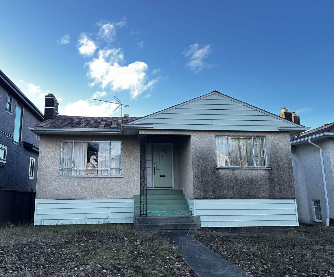 6565 Brooks Street - Photo 1