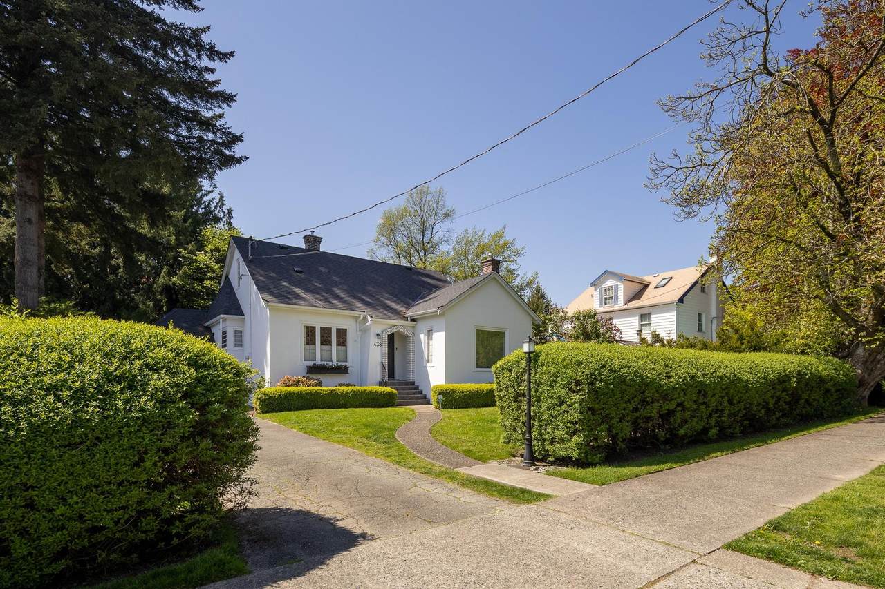 438 Fourth Street - Photo 1