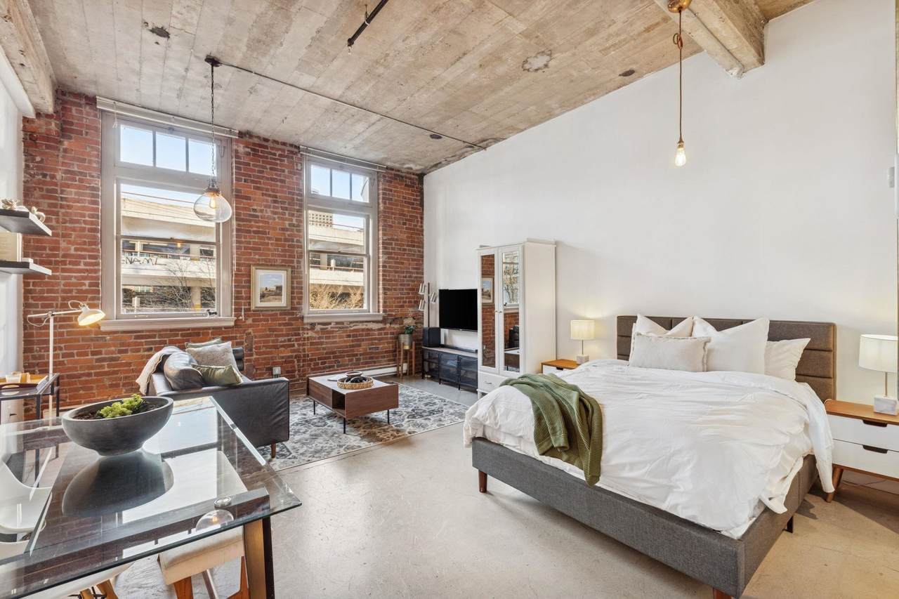 546 Beatty Street - Photo 1