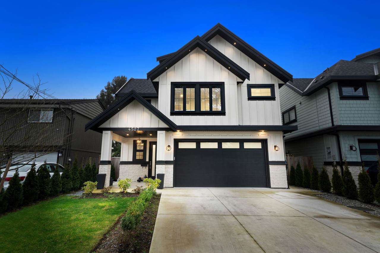 4527 46A Street - Photo 1