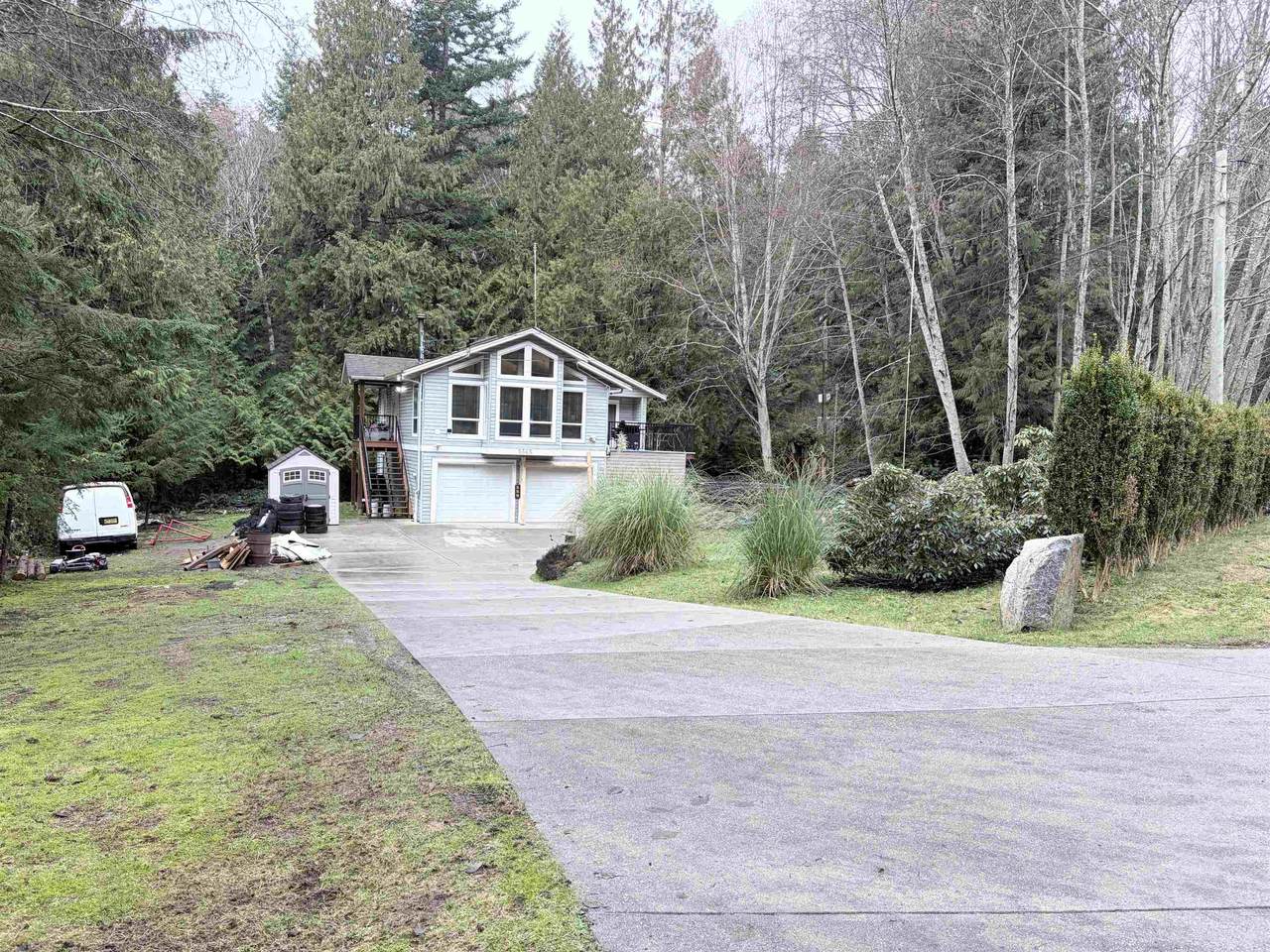 5565 Riley Road - Photo 1