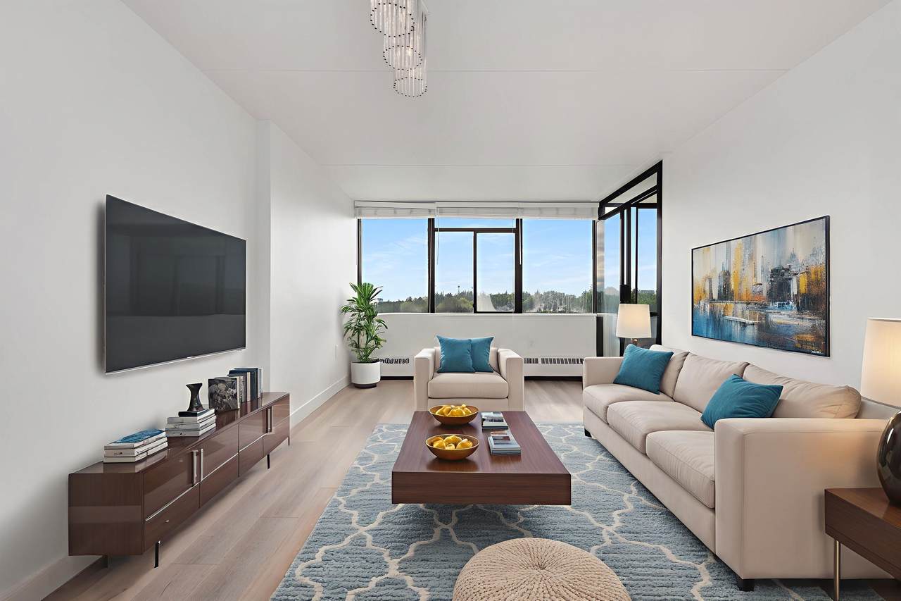 6651 Minoru Boulevard - Photo 1