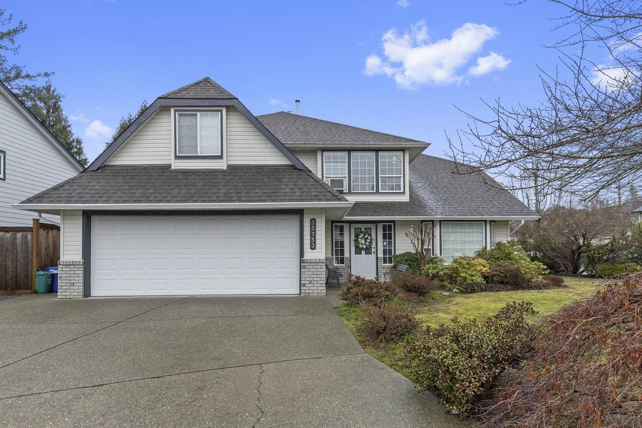 33753 Best Avenue - Photo 1