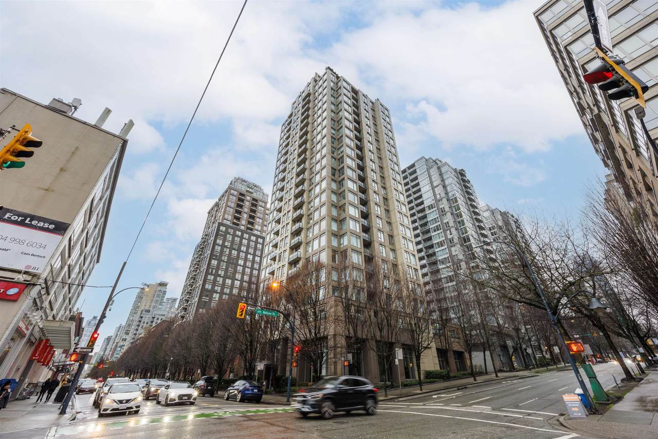 1001 Homer Street - Photo 1