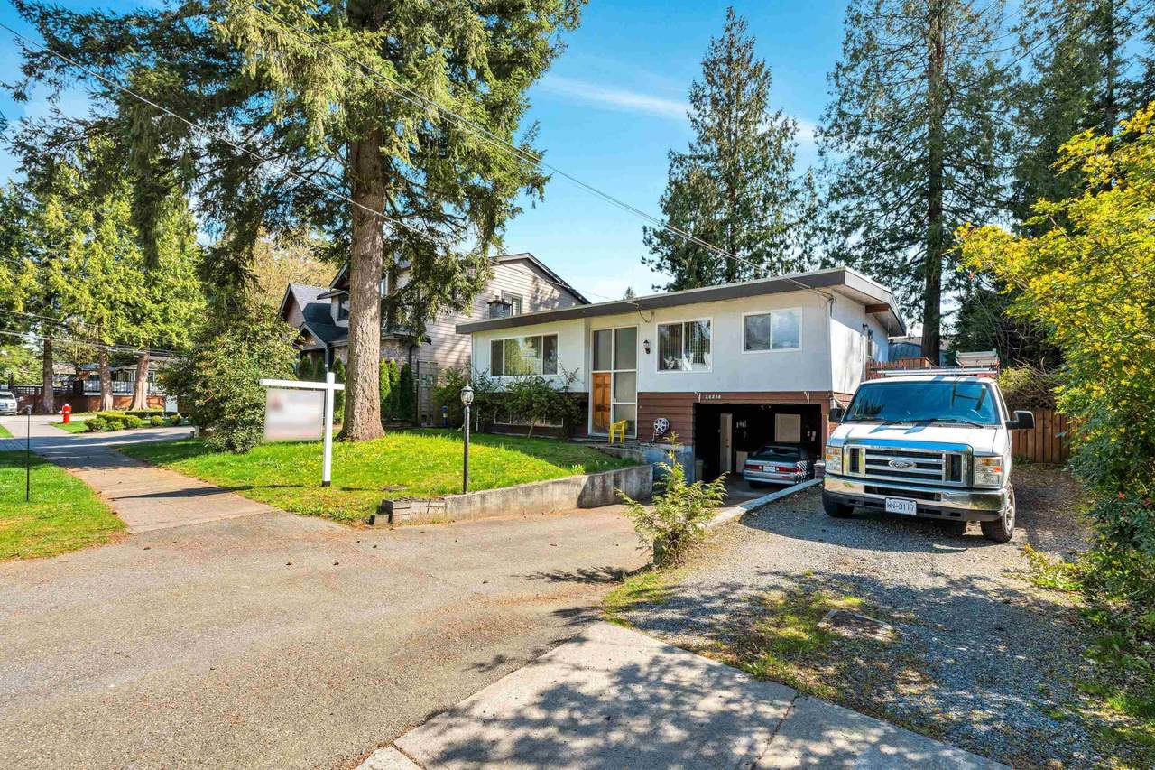 20580 46 Avenue - Photo 1