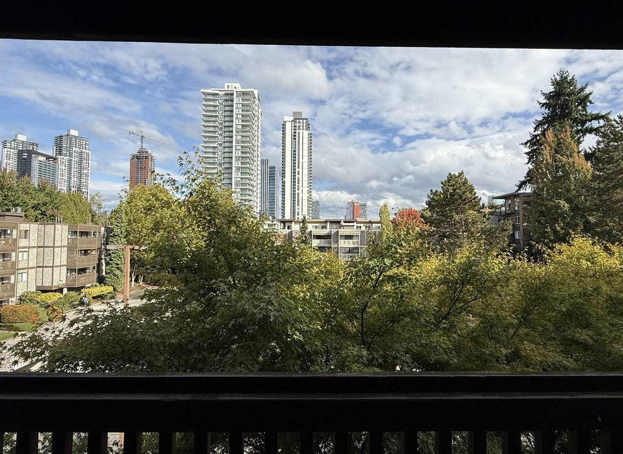 13501 96 Avenue - Photo 1