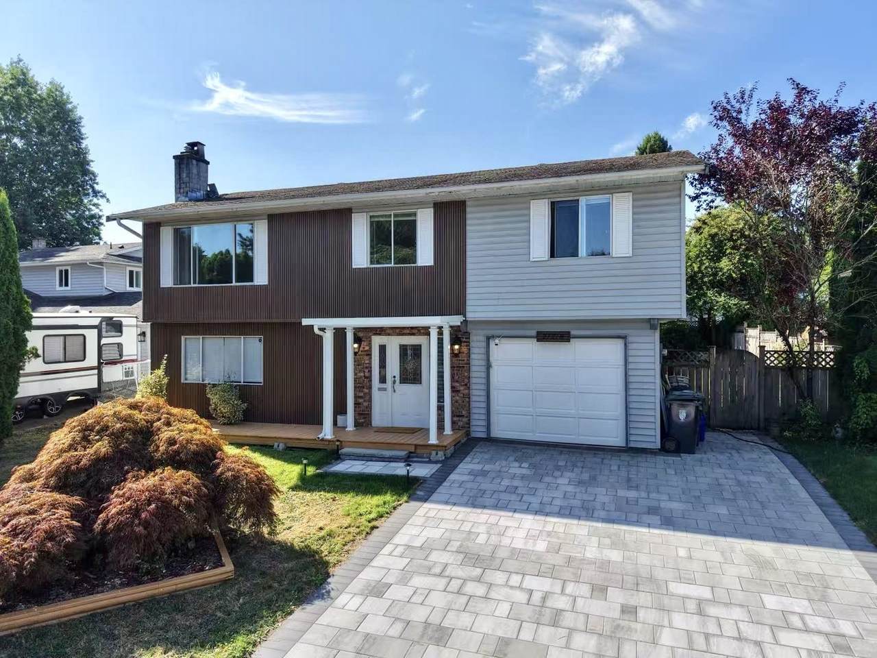 21218 93 Avenue - Photo 1