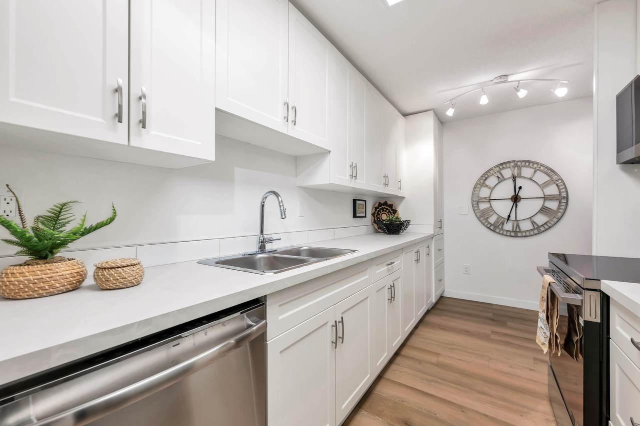 15020 North Bluff Road - Photo 1