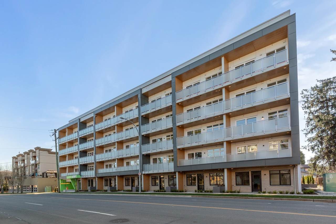 32110 Hillcrest Avenue - Photo 1