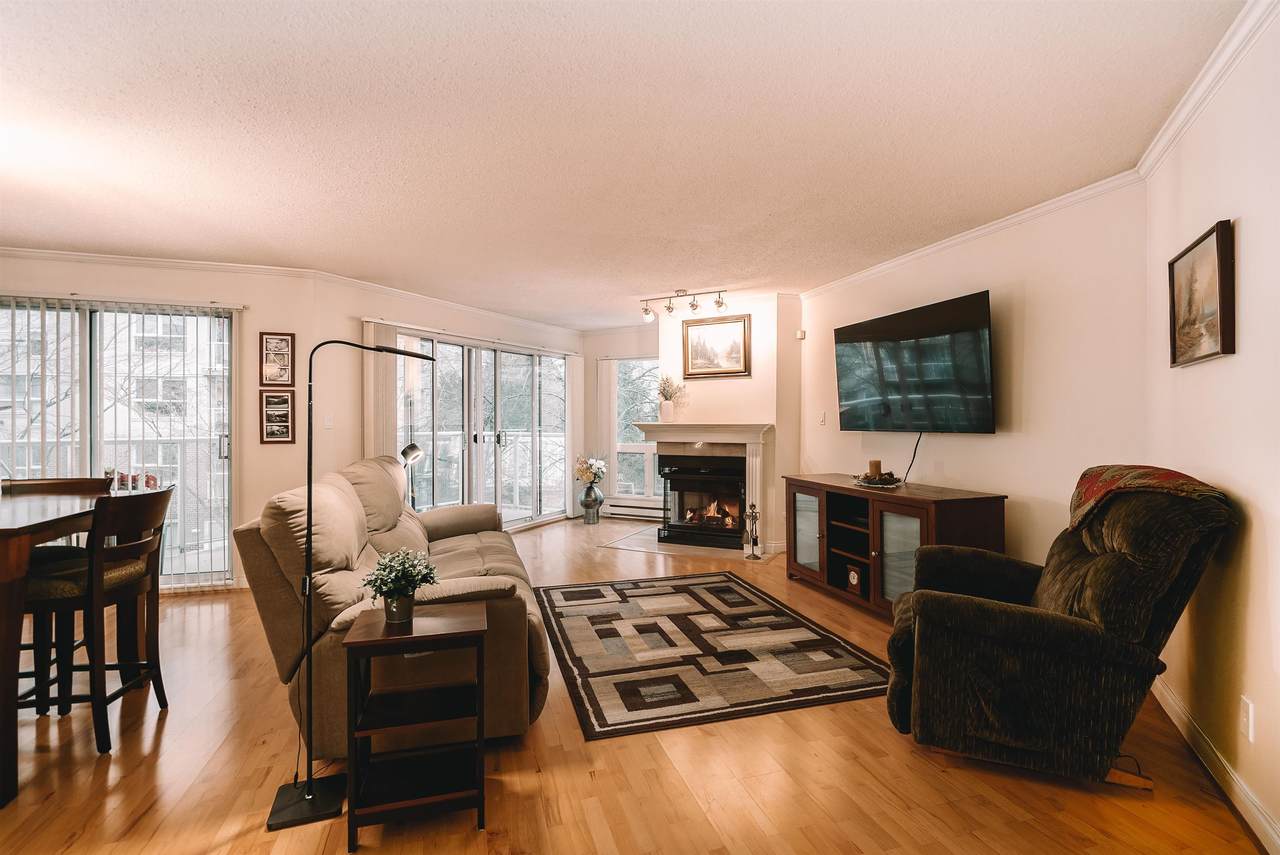 1230 Quayside Drive - Photo 1