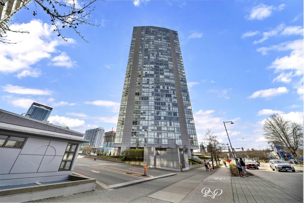 13618 100 Avenue - Photo 1