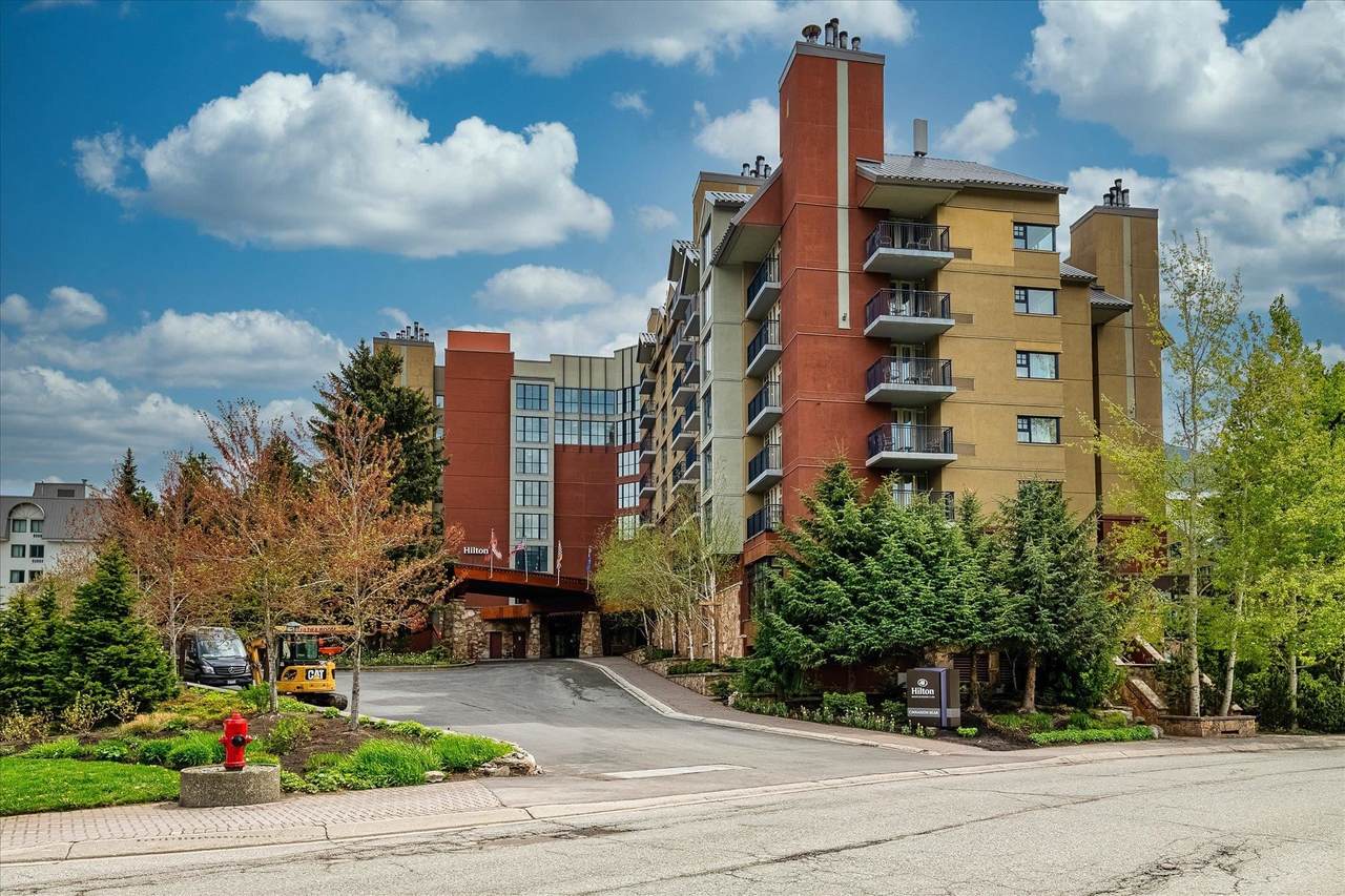 4050 Whistler Way - Photo 1