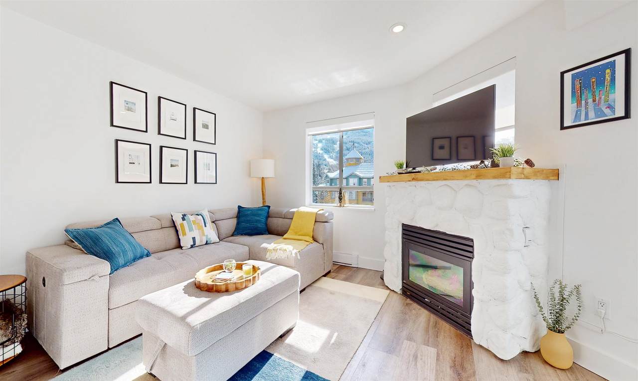 4314 Main Street - Photo 1