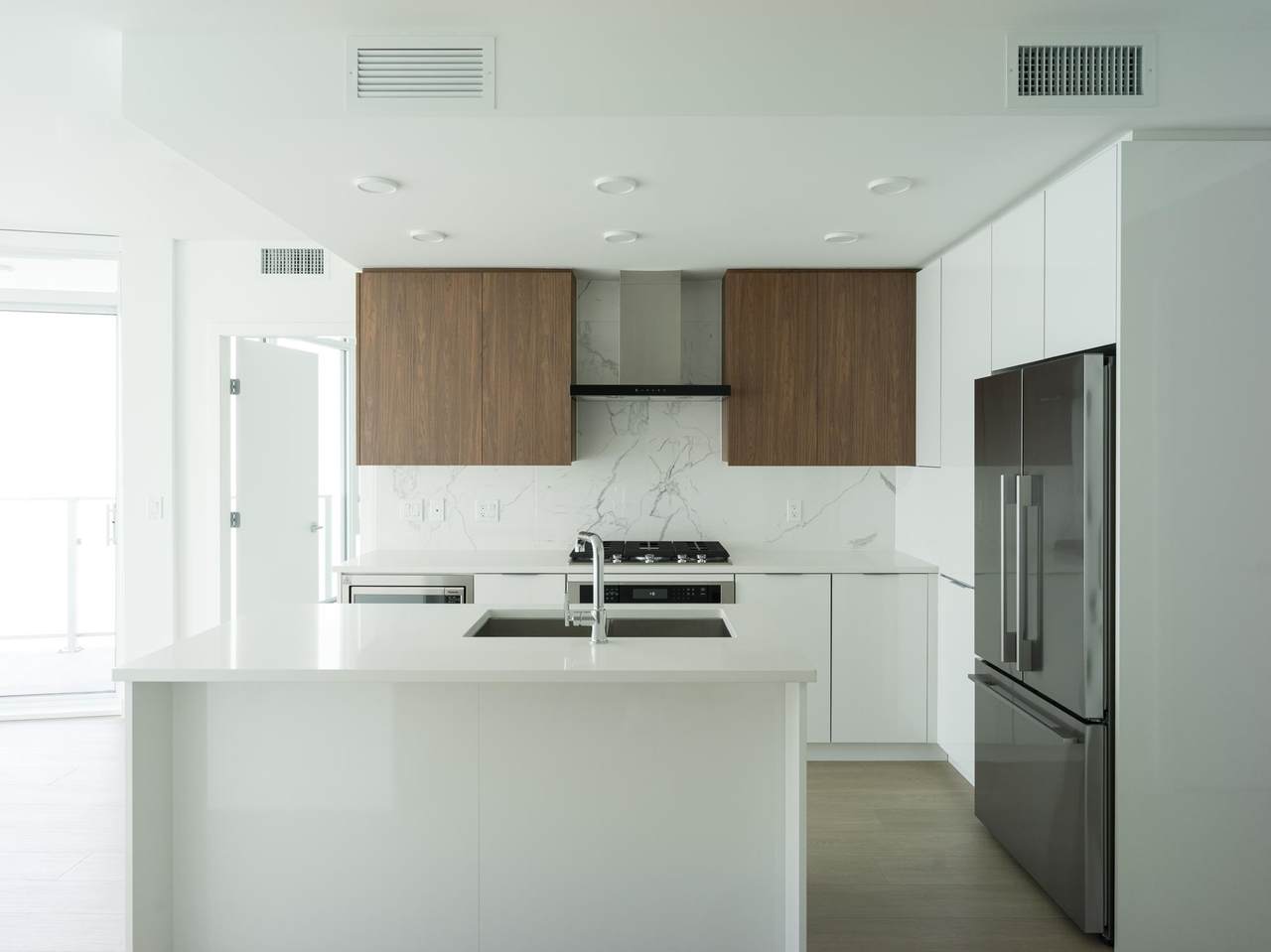 7683 Park Crescent - Photo 1