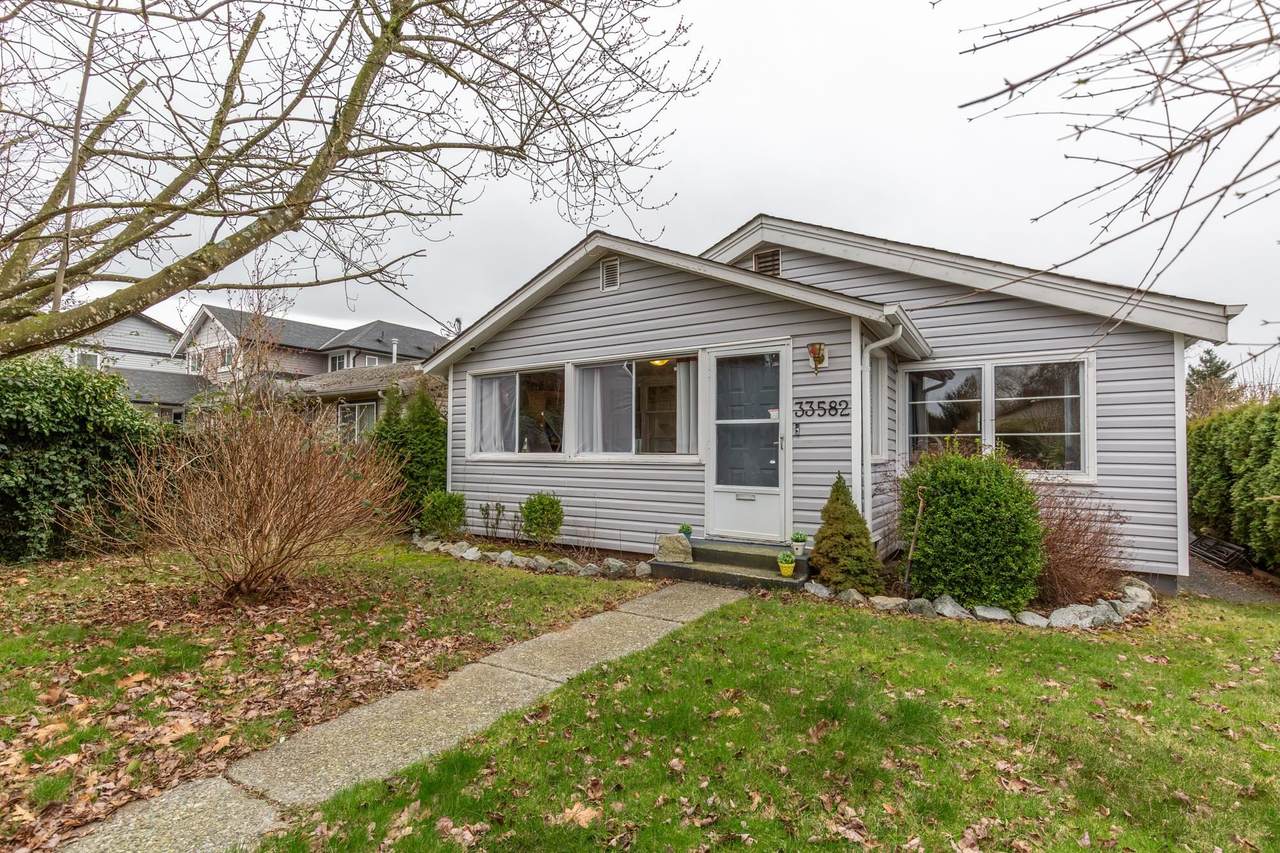 33582 7 Avenue - Photo 1