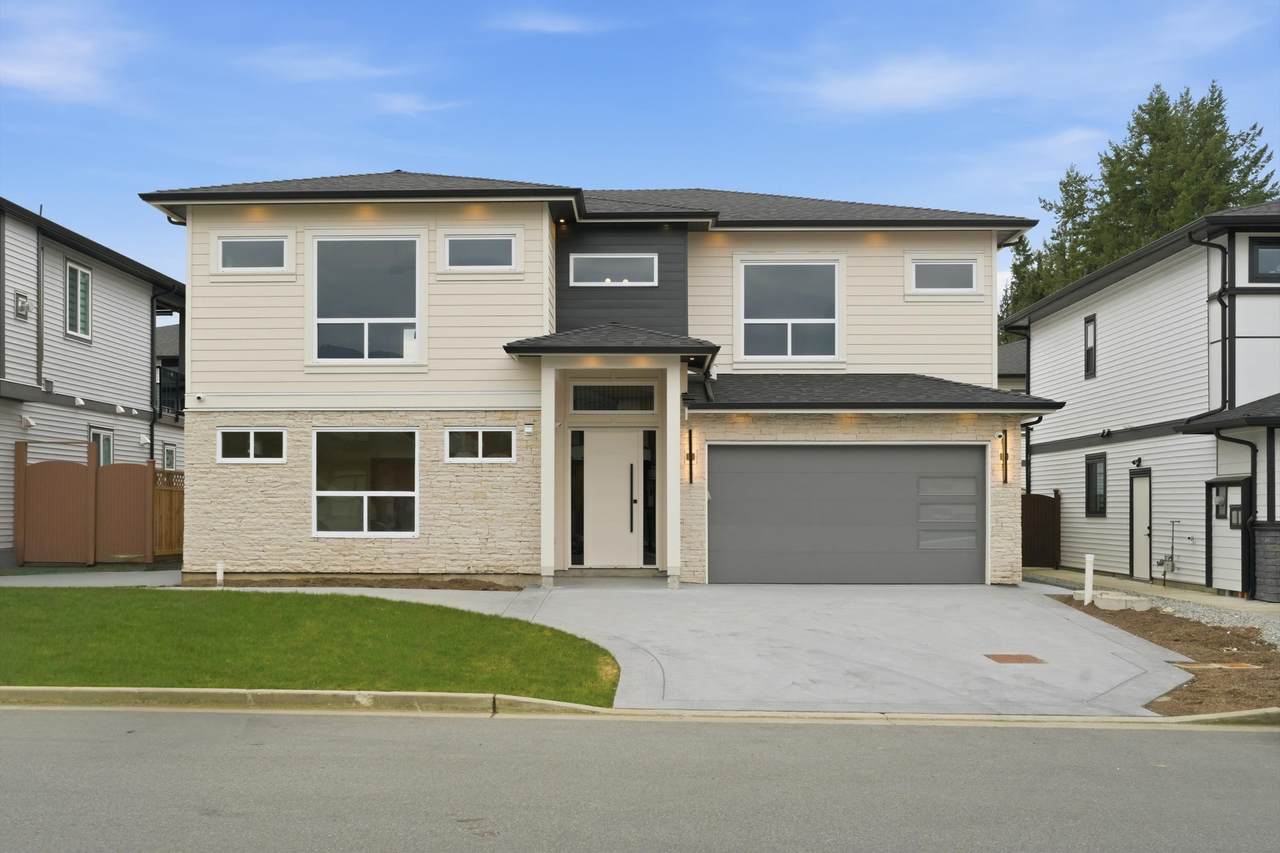 32738 Carter Avenue - Photo 1