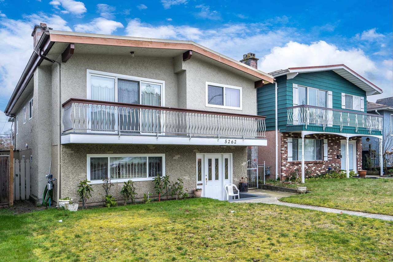 5262 Clarendon Street - Photo 1