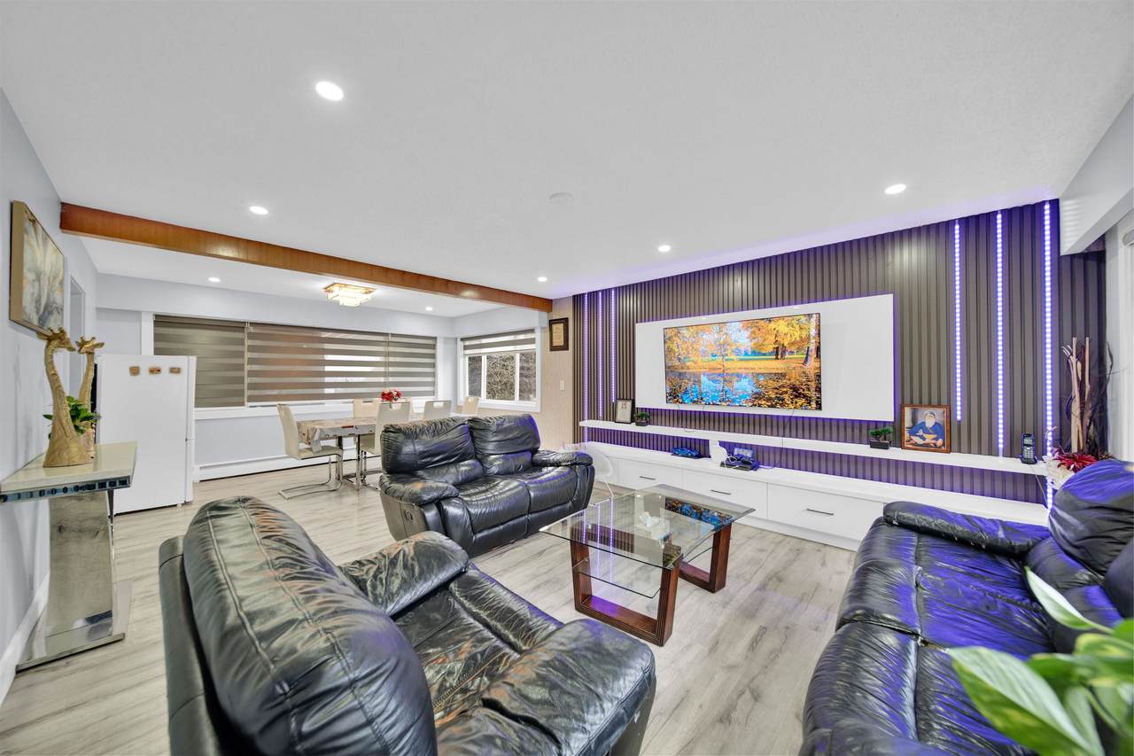 11465 139A Street - Photo 1