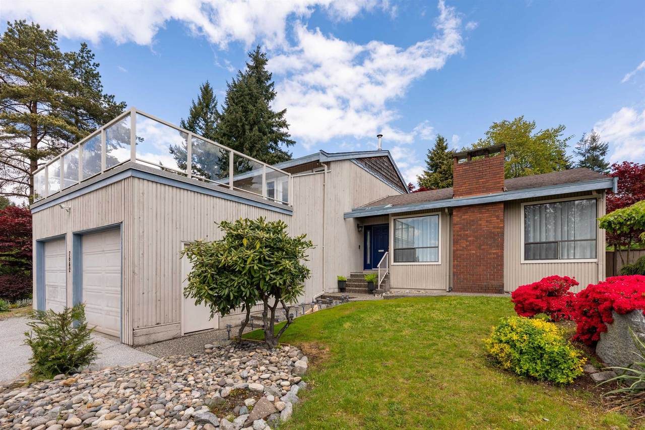 7642 Garfield Drive - Photo 1