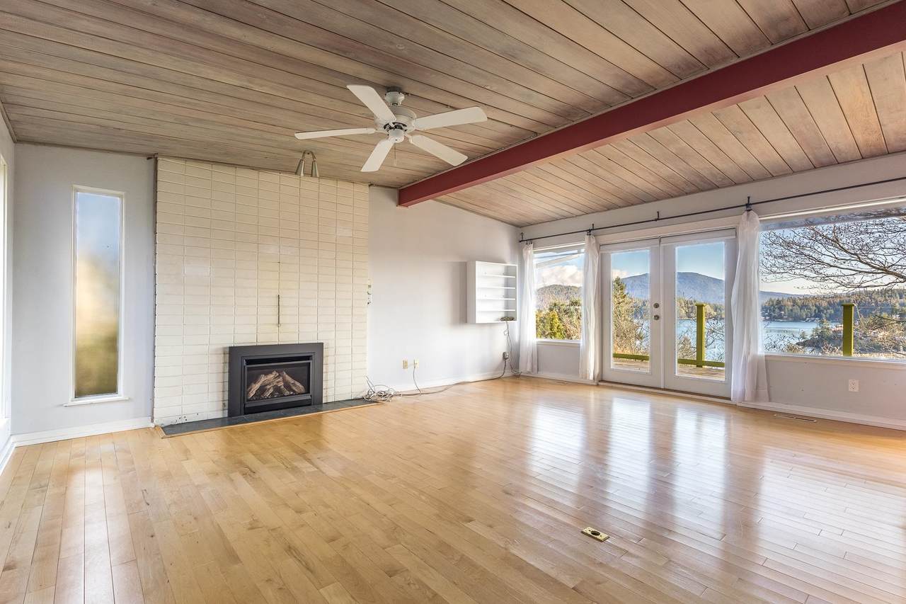 494 Sargent Road - Photo 1