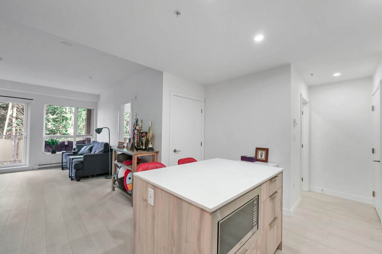 https://bt-photos.global.ssl.fastly.net/britcol/1280_boomver_1_R3093530-2.jpg