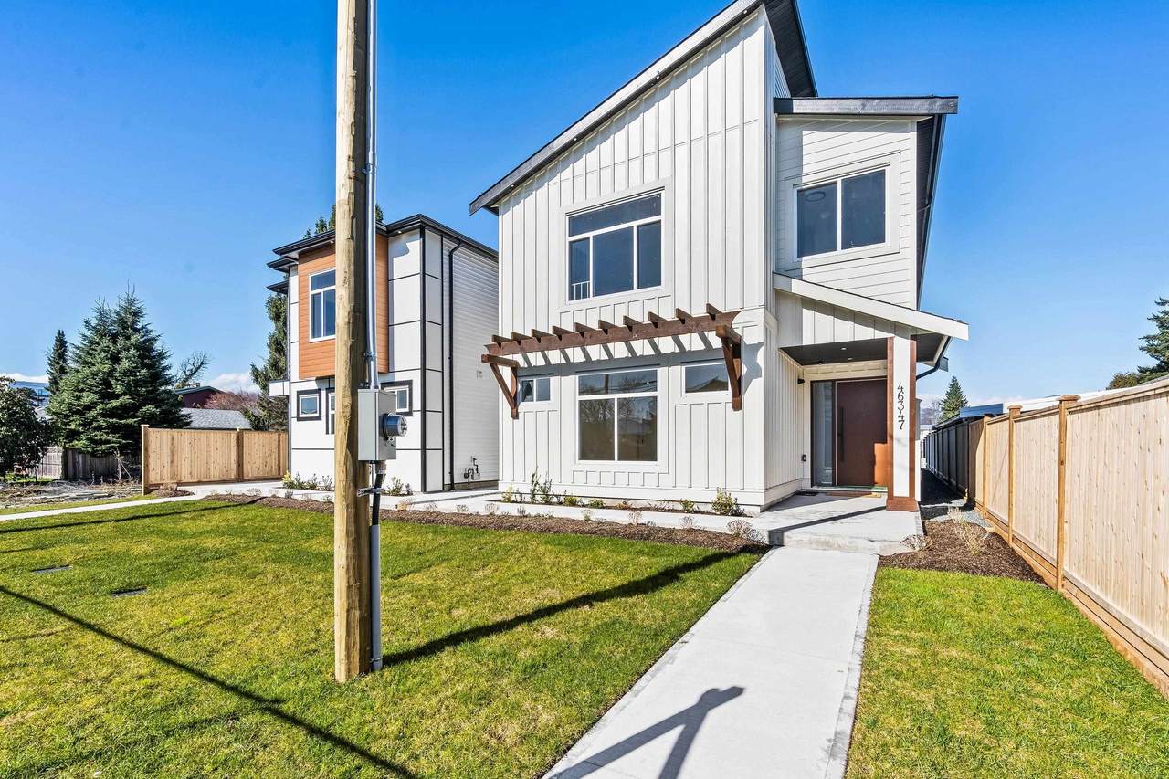 46347 Maple Avenue - Photo 1