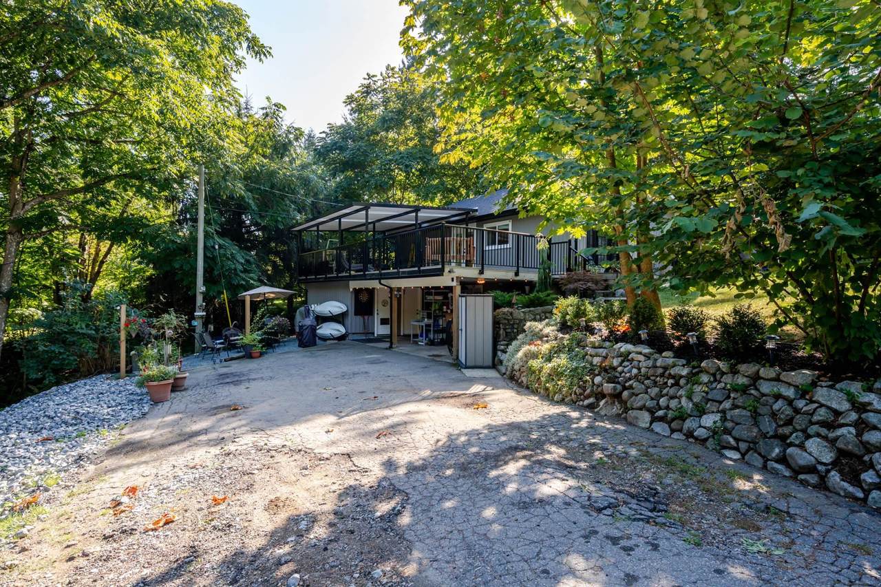 8528 Dunn Street - Photo 1