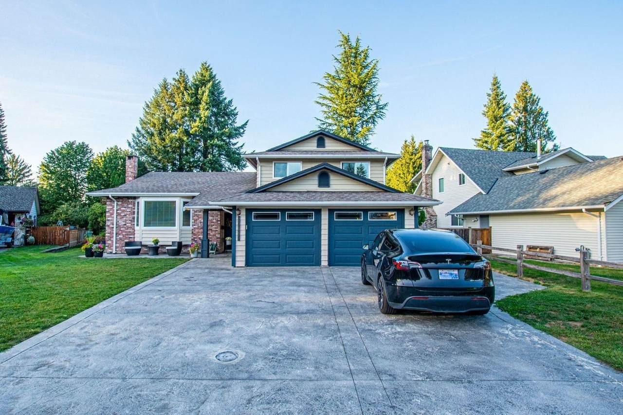 20685 125 Avenue - Photo 1