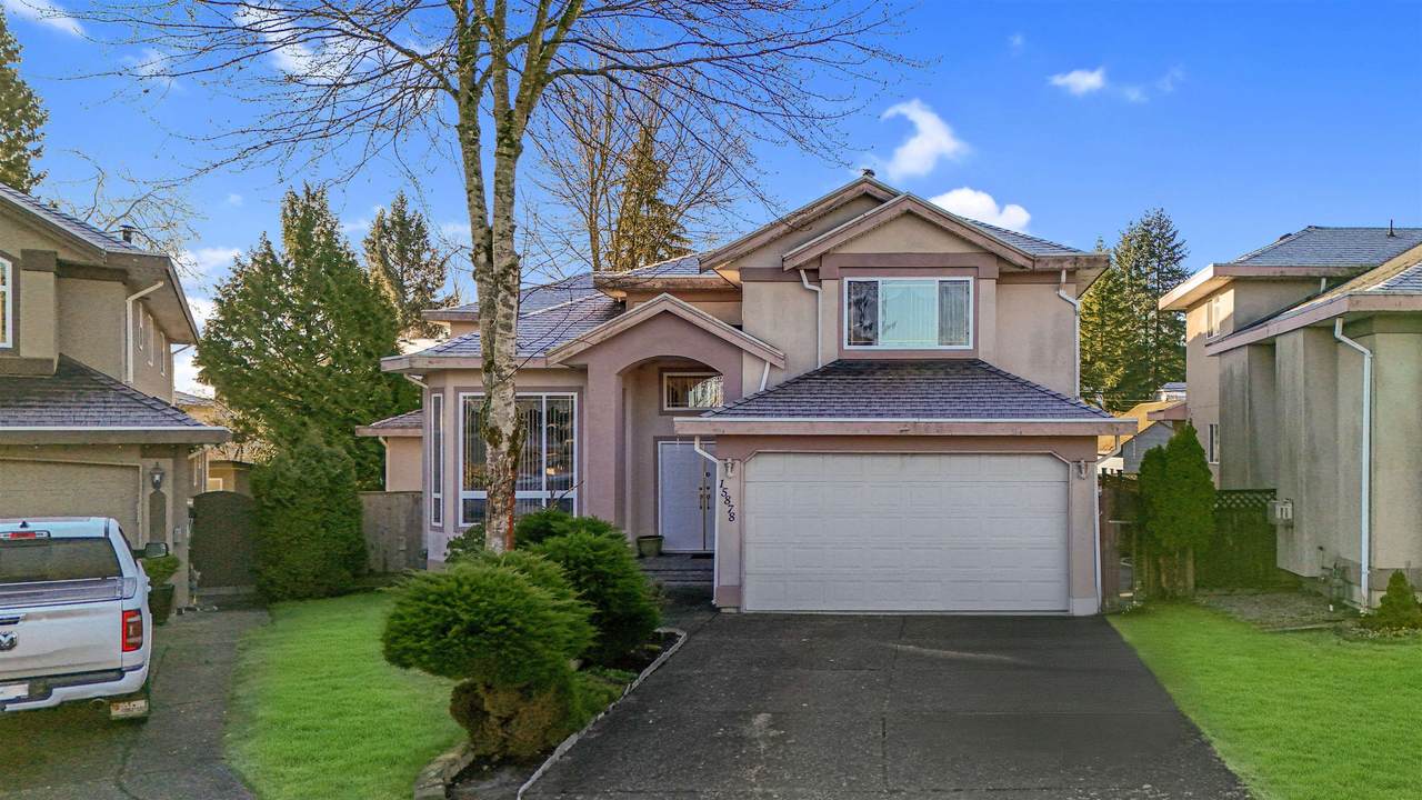 15878 99A Avenue - Photo 1
