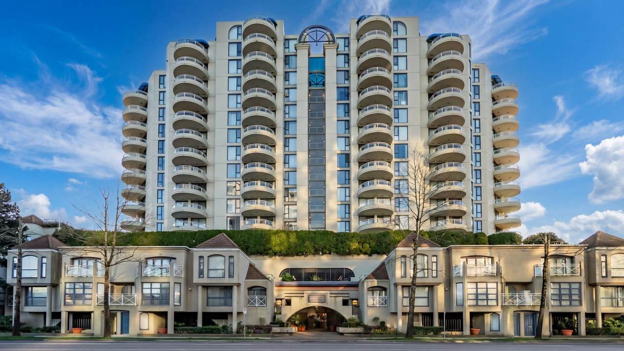 6088 Minoru Boulevard - Photo 1
